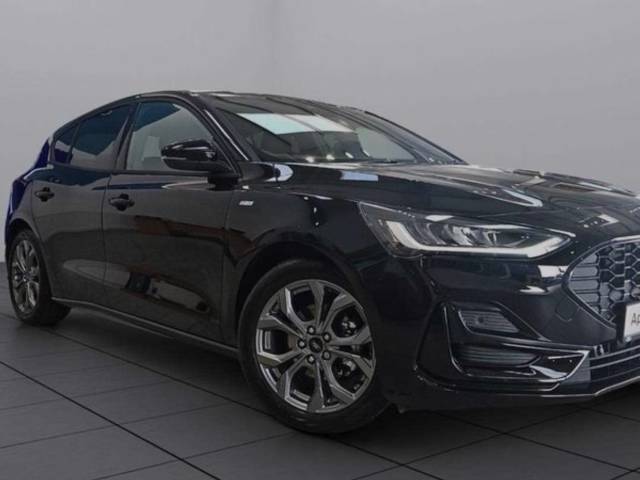 Ford Focus 1.0 EcoBoost Hybrid mHEV ST-Line 5dr Hatchback Petrol Black