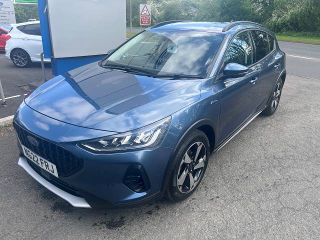 Ford Focus 1.0 EcoBoost Hybrid mHEV Active 5dr Auto Hatchback Petrol Chrome Blue