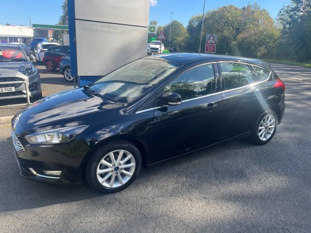 2015 Ford Focus 1.0 EcoBoost Titanium 5dr
