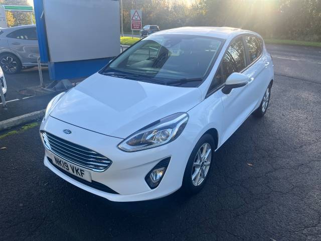Ford Fiesta 1.0 EcoBoost Zetec 5dr Hatchback Petrol Frozen White